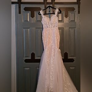 Elegant White Lace Wedding Dress From Hong Kong de